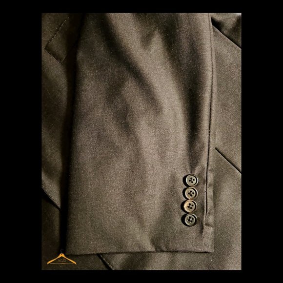 Hickey Freeman Suit - 48R/44, Charcoal Gray, Wool, EUC, Made in USA - Picture 4 of 13